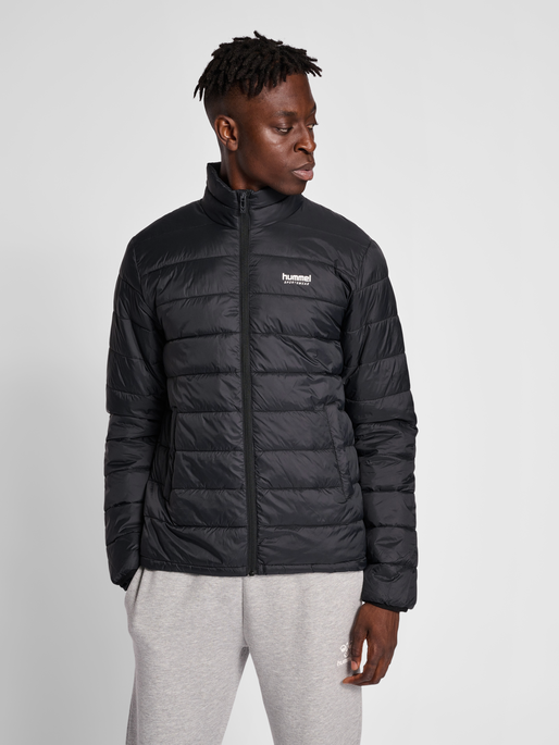 hmlWIND PUFF JACKET, BLACK, model