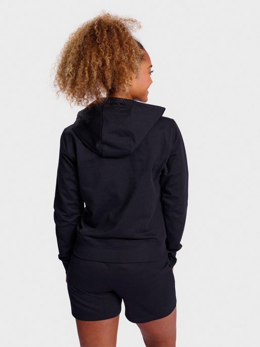 hmlGO 2.0 ZIP HOODIE WOMAN, BLACK, model