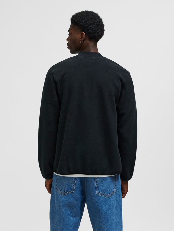 Hummel clothing online shop top