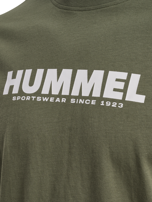 hmlLEGACY T-SHIRT, DEEP LICHEN GREEN, packshot