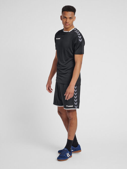 hmlAUTHENTIC POLY SHORTS, BLACK, model