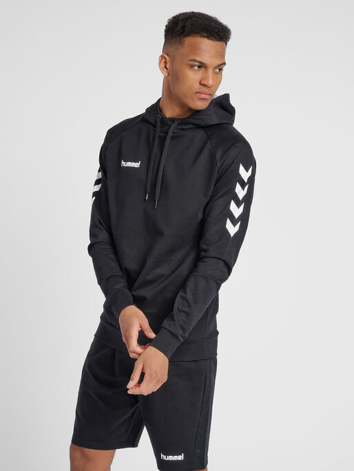 HUMMEL GO COTTON HOODIE, BLACK, model