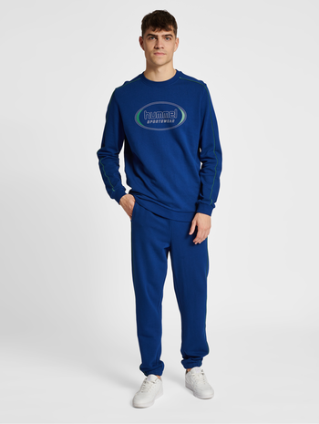 hmlLGC RYAN SWEATSHIRT, ESTATE BLUE, model