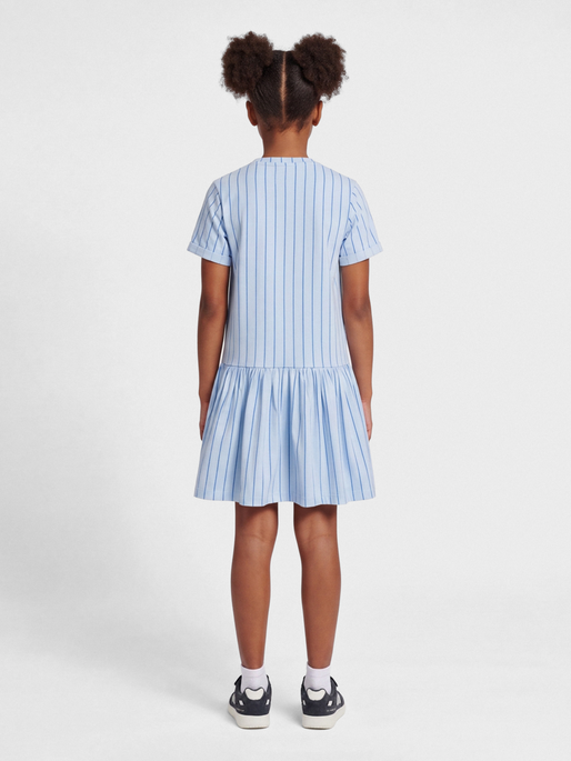 hmlTHILDE DRESS S/S, SKYWAY, model