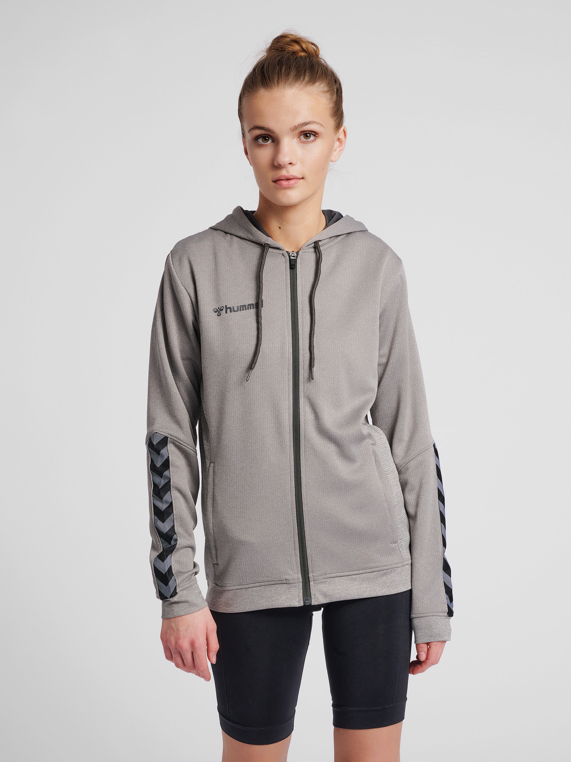 hmlAUTHENTIC POLY ZIP HOODIE WOMAN