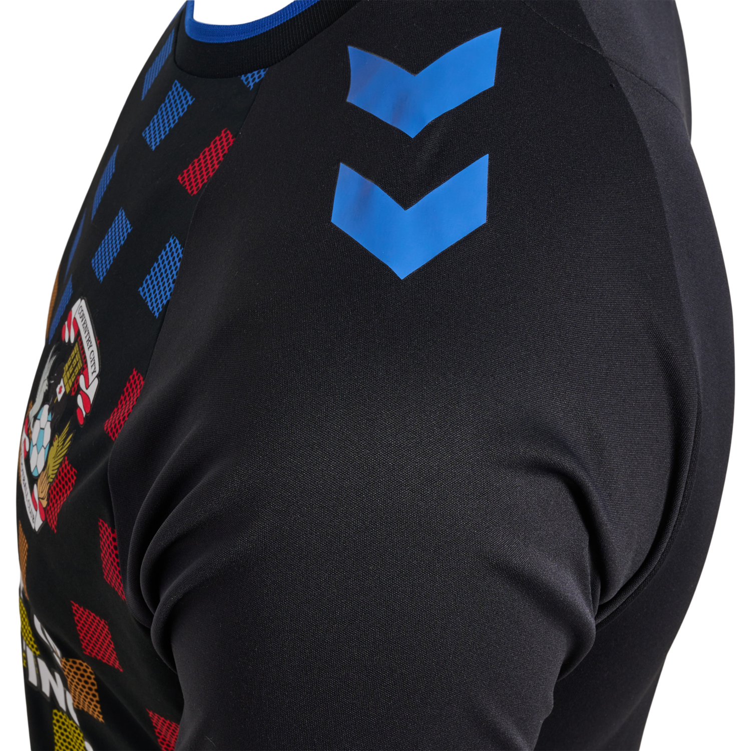 COV 22-23 THIRD JERSEY S/S, 2001, packshot