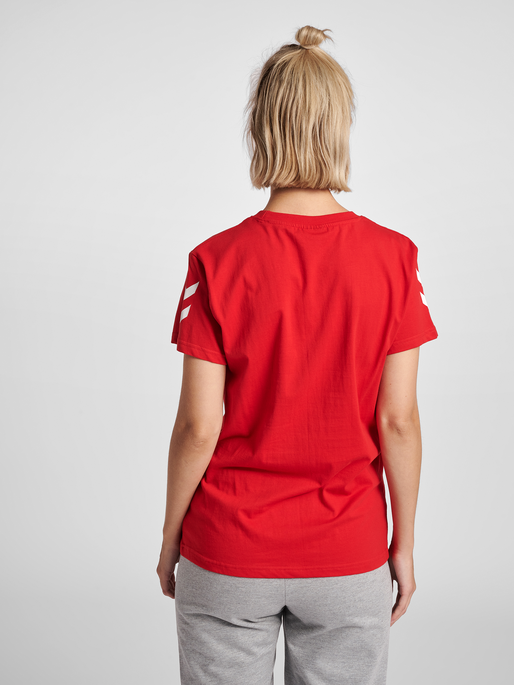 HUMMEL GO COTTON T-SHIRT WOMAN S/S, TRUE RED, model