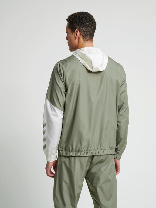 hmlSULLIVAN LOOSE ZIP HOODIE, 8062, model