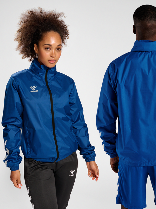 hummel CORE XK SPRAY JACKET - TRUE BLUE