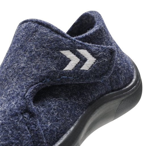 WOOL SLIPPER INFANT  , BLACK IRIS, packshot
