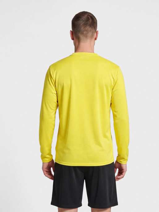 hmlESSENTIAL SWEATSHIRT, BLAZING YELLOW, model