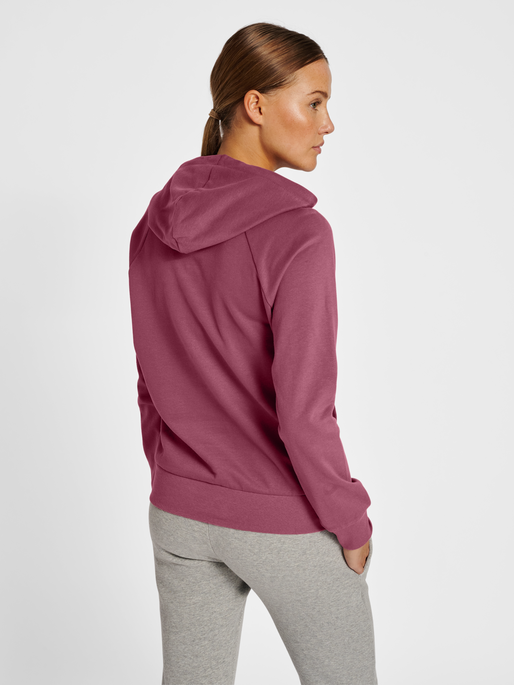 hmlNONI 2.0 HOODIE, RENAISSANCE ROSE, model