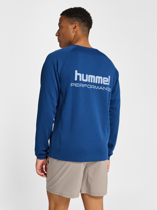hmlPULSE PERFORMANCE MIDLAYER, NAVY PEONY, model