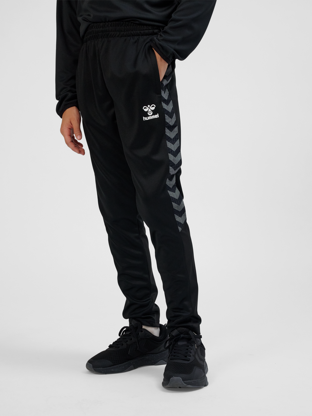 Black training pants hot sale