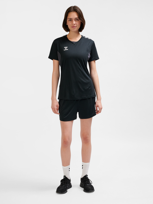 hmlAUTHENTIC PL JERSEY S/S WOMAN, BLACK, model