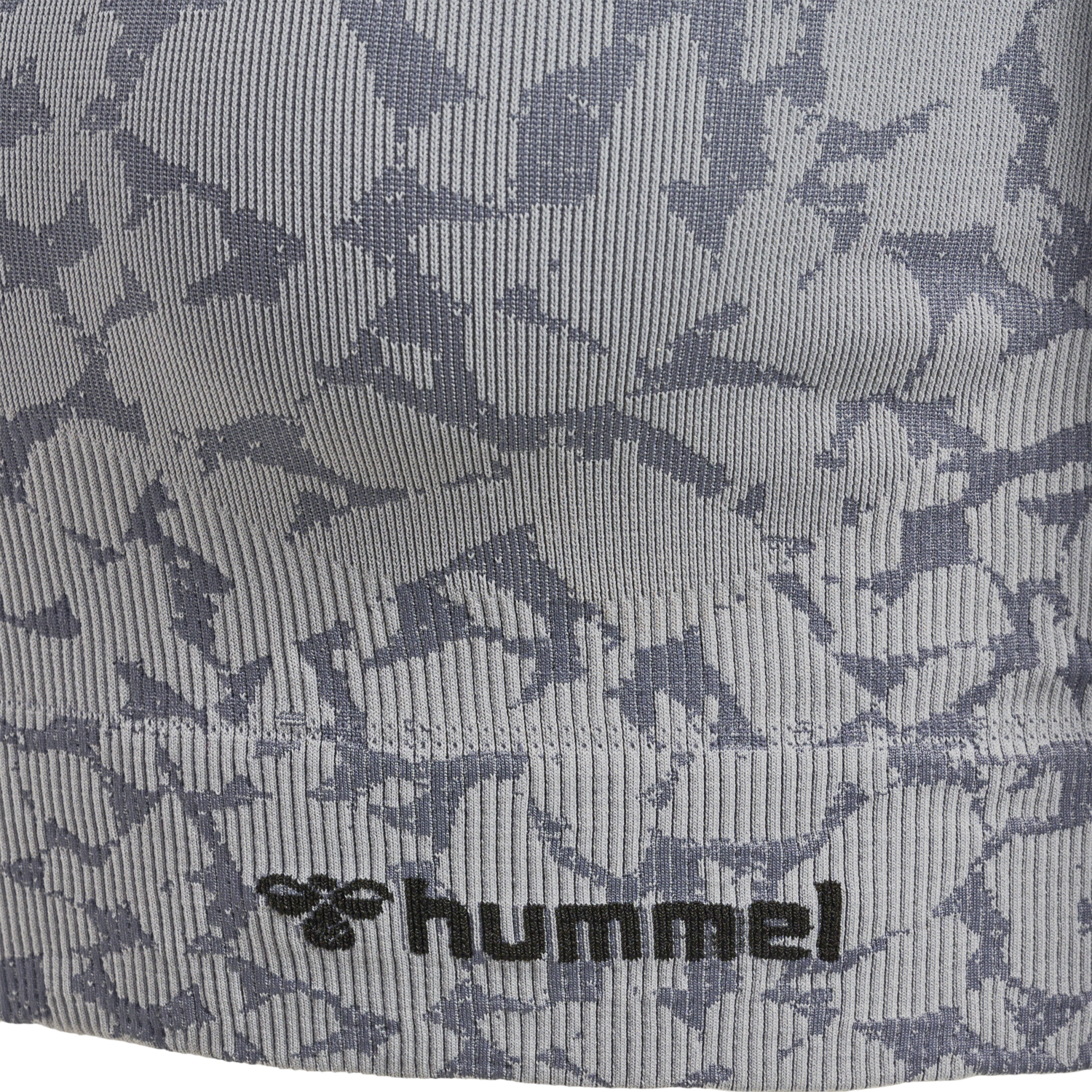 hmlMT PI SEAMLESS CROP T-SHIRT L/S, SHARKSKIN, packshot