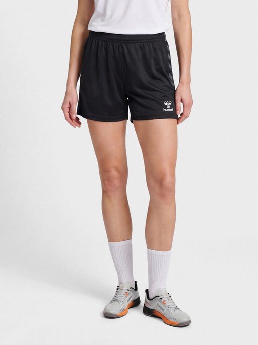 hmlAUTHENTIC PL SHORTS WOMAN, BLACK, model