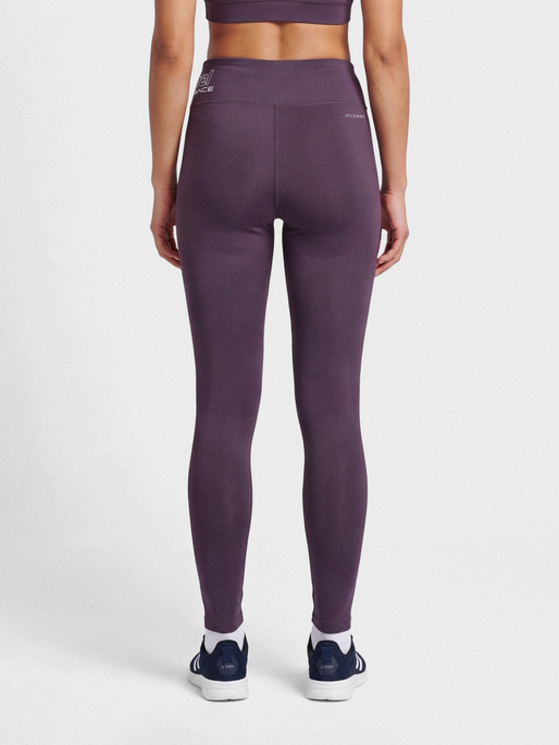 hmlTE FUNDAMENTAL MID WAIST TIGHTS, PLUM PERFECT, model