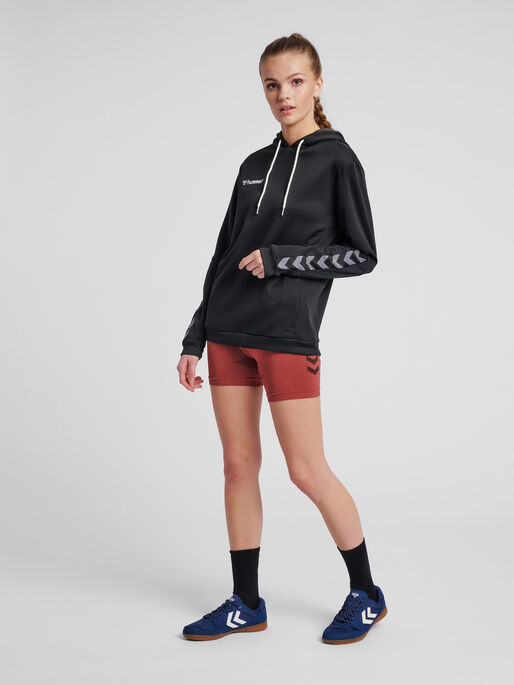 hmlAUTHENTIC POLY HOODIE WOMAN, BLACK, model