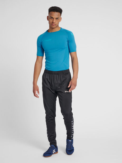 hmlAUTHENTIC PRO SEAMLESS JERSEY S/S, CELESTIAL, model