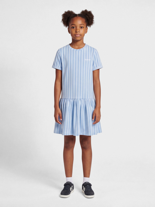 hmlTHILDE DRESS S/S, SKYWAY, model
