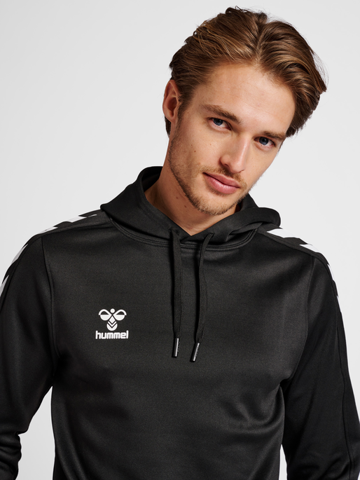 hmlCORE XK POLY SWEAT HOODIE, BLACK, model