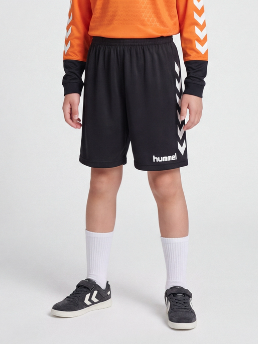 ESSENTIAL GK SHORTS, BLACK, model