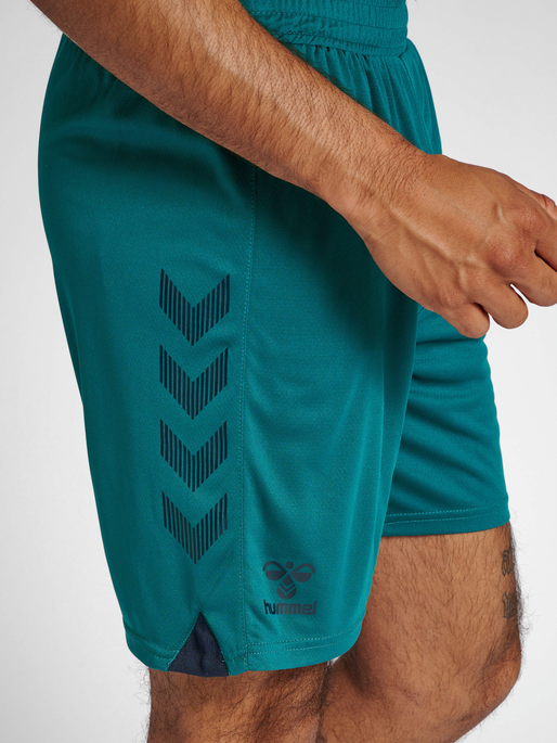 Hummel tech discount move poly shorts