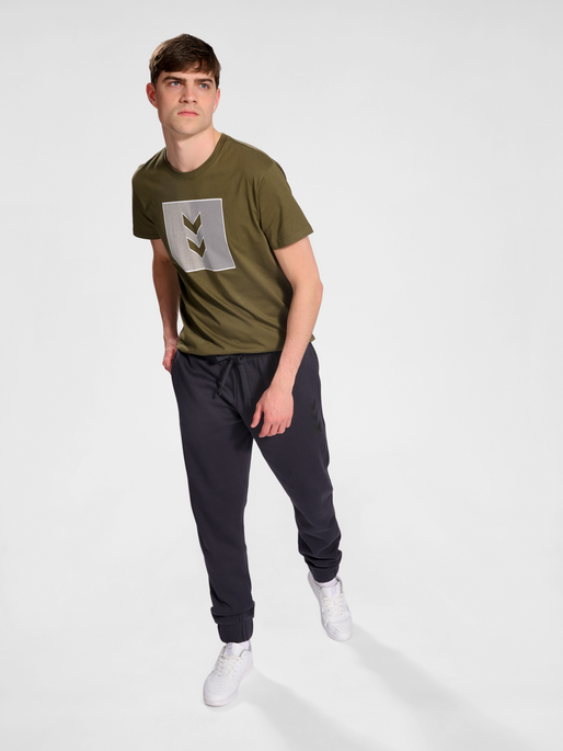 Hummel joggers online
