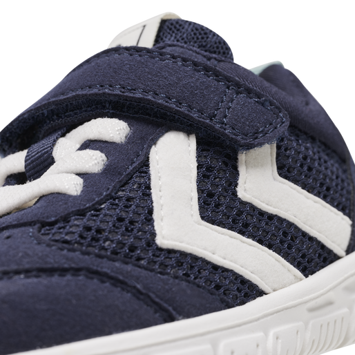 CROSSLITE WINTER INFANT, BLACK IRIS, packshot