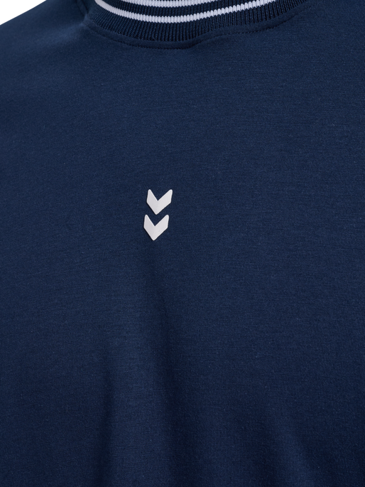 hmlPULSE RETRO T-SHIRT S/S, DRESS BLUES hmlPULSE RETRO T-SHIRT S/S, DRESS BLUES, packshot