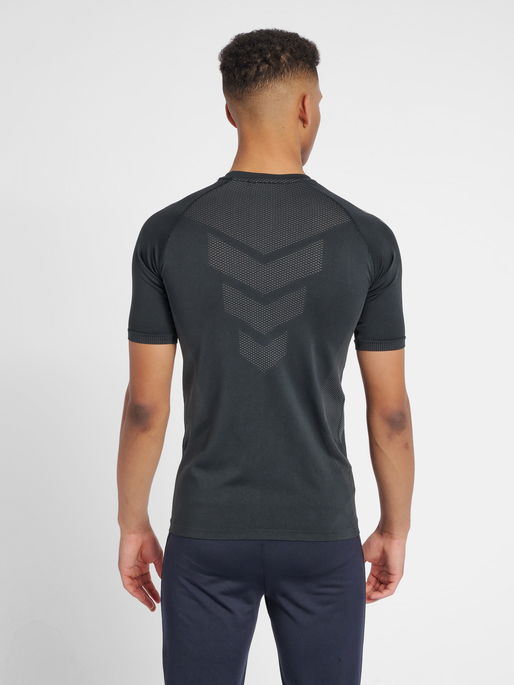 hmlAUTHENTIC PRO SEAMLESS JERSEY S/S, ANTHRACITE, model
