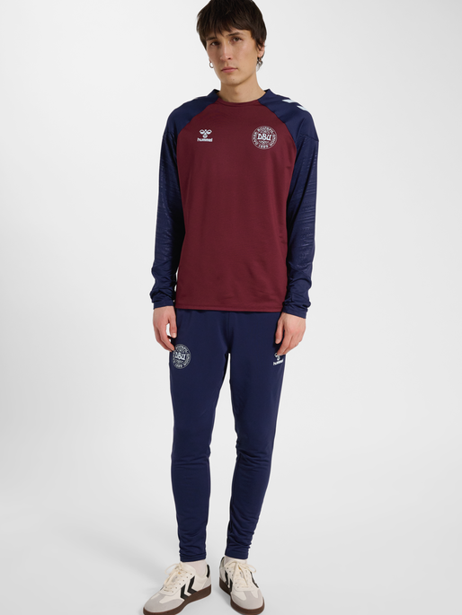 DBU 26 PRO TR CREW SWEAT, WINDSOR WINE/PEACOAT, model