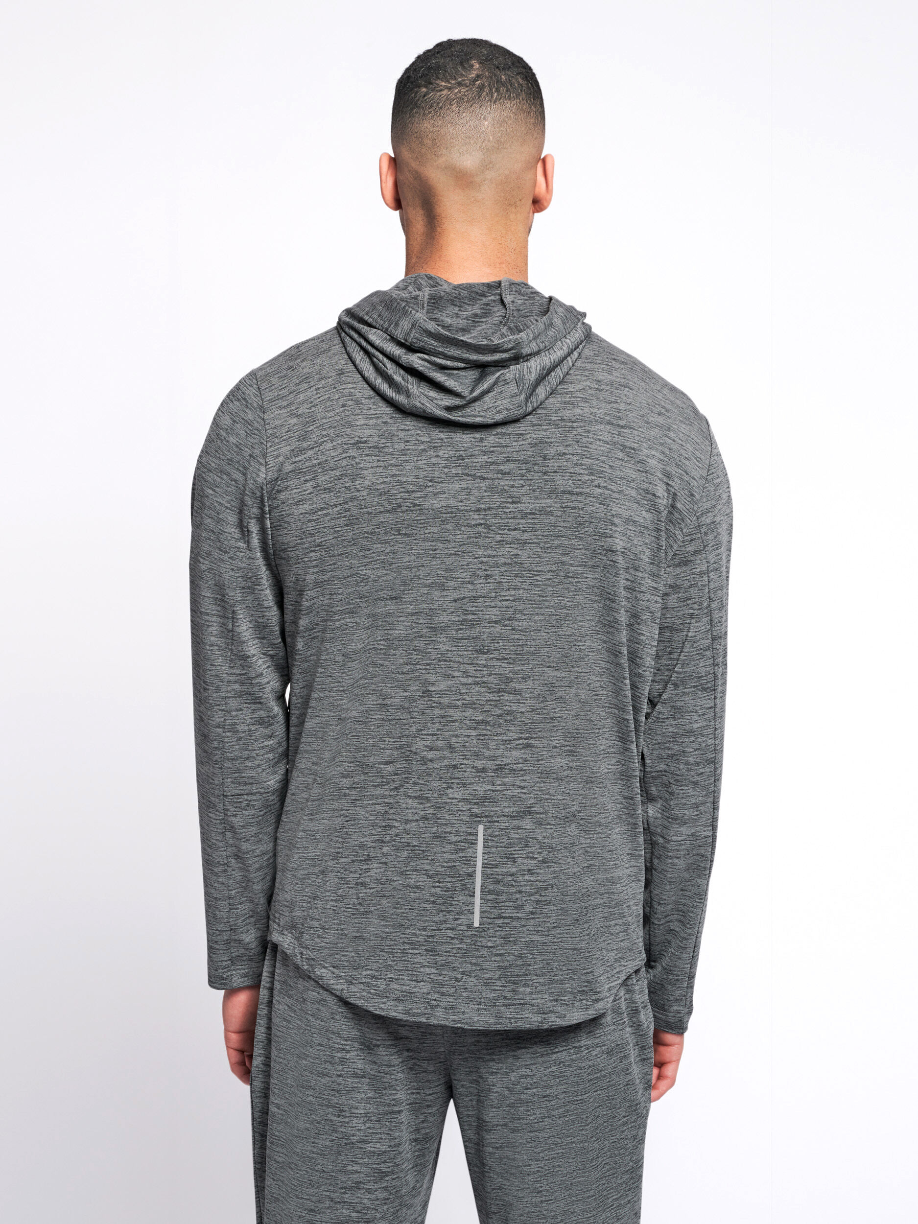 Hummel august zip best sale hoodie