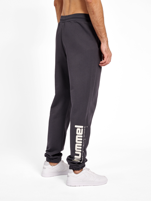 hmlLGC MANFRED REGULAR PANTS, 1525, model