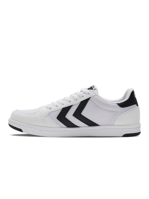 Hummel white best sale shoes