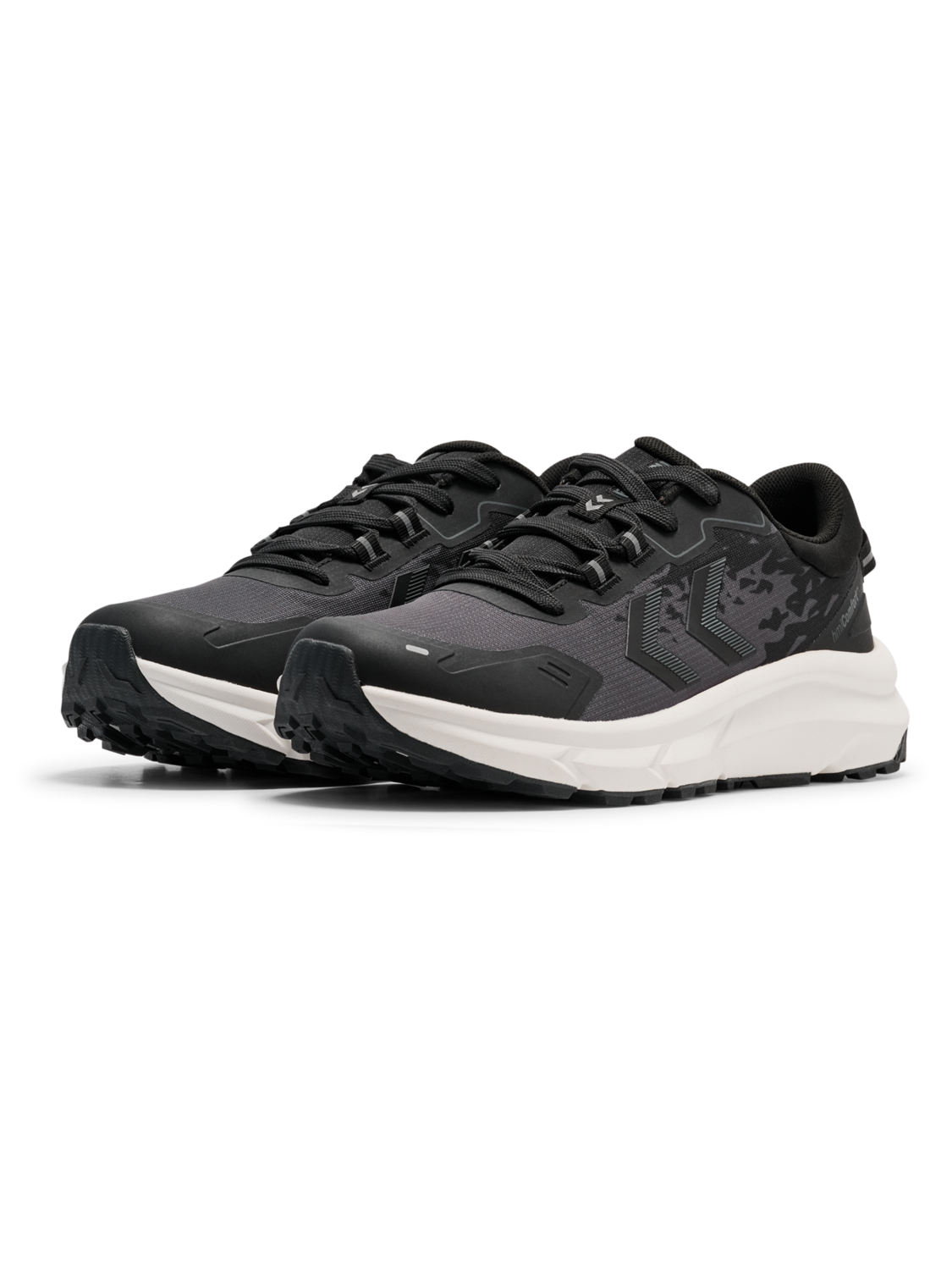 EARTH TRAIL ONE, BLACK, packshot