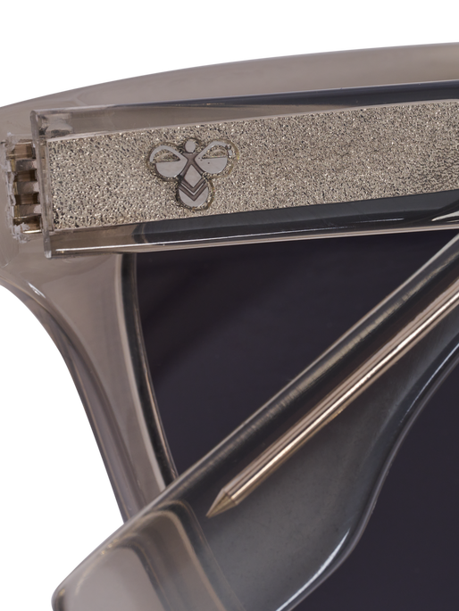 hmlCRICKET, 2003, packshot