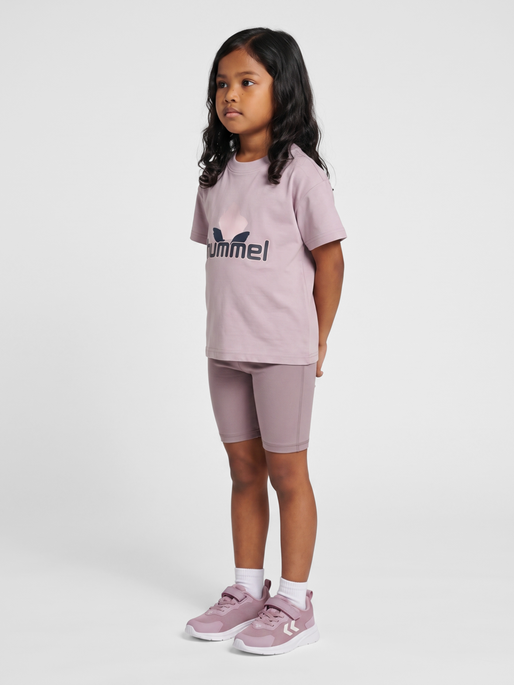 hmlJR BOXY GRAPHIC T-SHIRT S/S, SEA FOG, model