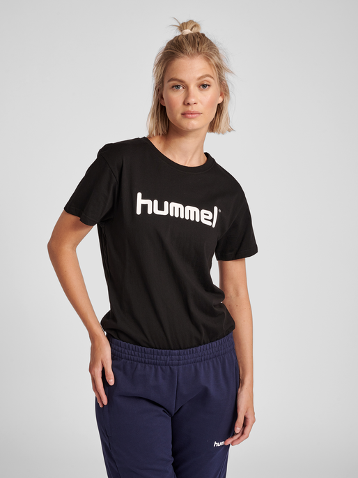 HUMMEL GO COTTON LOGO T-SHIRT WOMAN S/S, BLACK, model