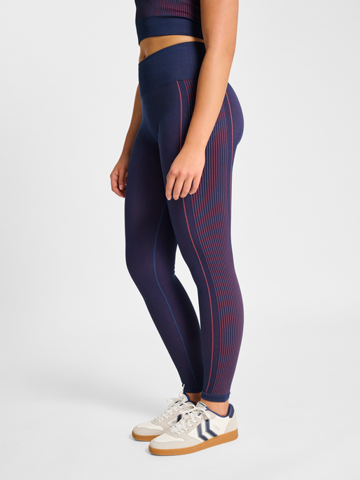 hmlYOGA SEAMLESS HW TIGHTS, DRESS BLUES, model