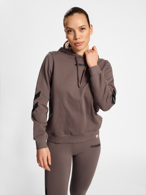 hmlLEGACY WOMAN HOODIE, 8109, model