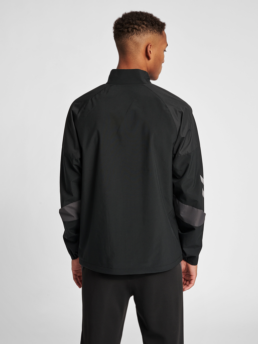 hmlLEAD TRAINING JACKET , BLACK, model