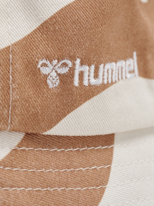 hmlCOCIO BUCKET HAT, TANNIN, packshot