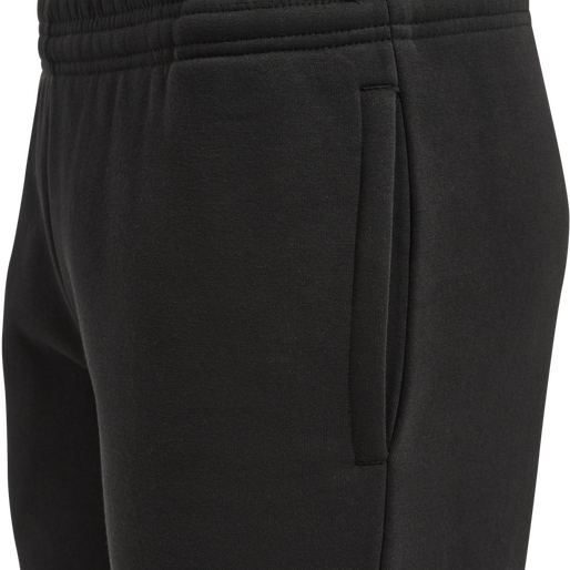 hmlRED BASIC SWEAT PANTS WOMAN, BLACK hmlRED BASIC SWEAT PANTS WOMAN, BLACK, packshot