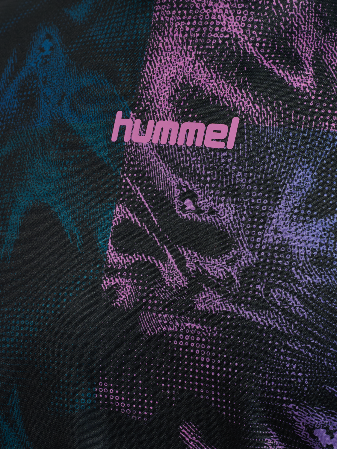 hmlBLAZE CLUB 26 GRAPHIC TEE, BLACK/PINK, packshot