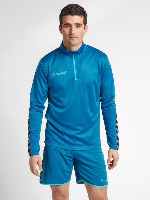 hmlAUTHENTIC HALF ZIP SWEATSHIRT, CELESTIAL, model