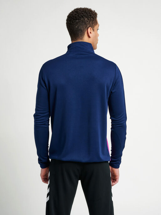 CORE 1/2 ZIP SWEAT, MARINE, model