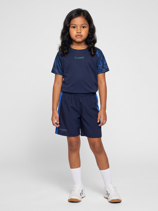 hmlBLAZE26 PRO TRAINING JERSEY KIDS, MARINE, model