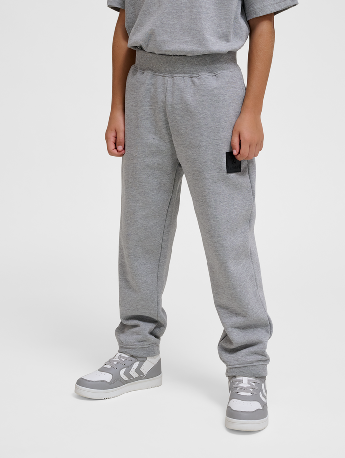 hmlCLEAN ADJUSTABLE PANTS, GREY MELANGE, model